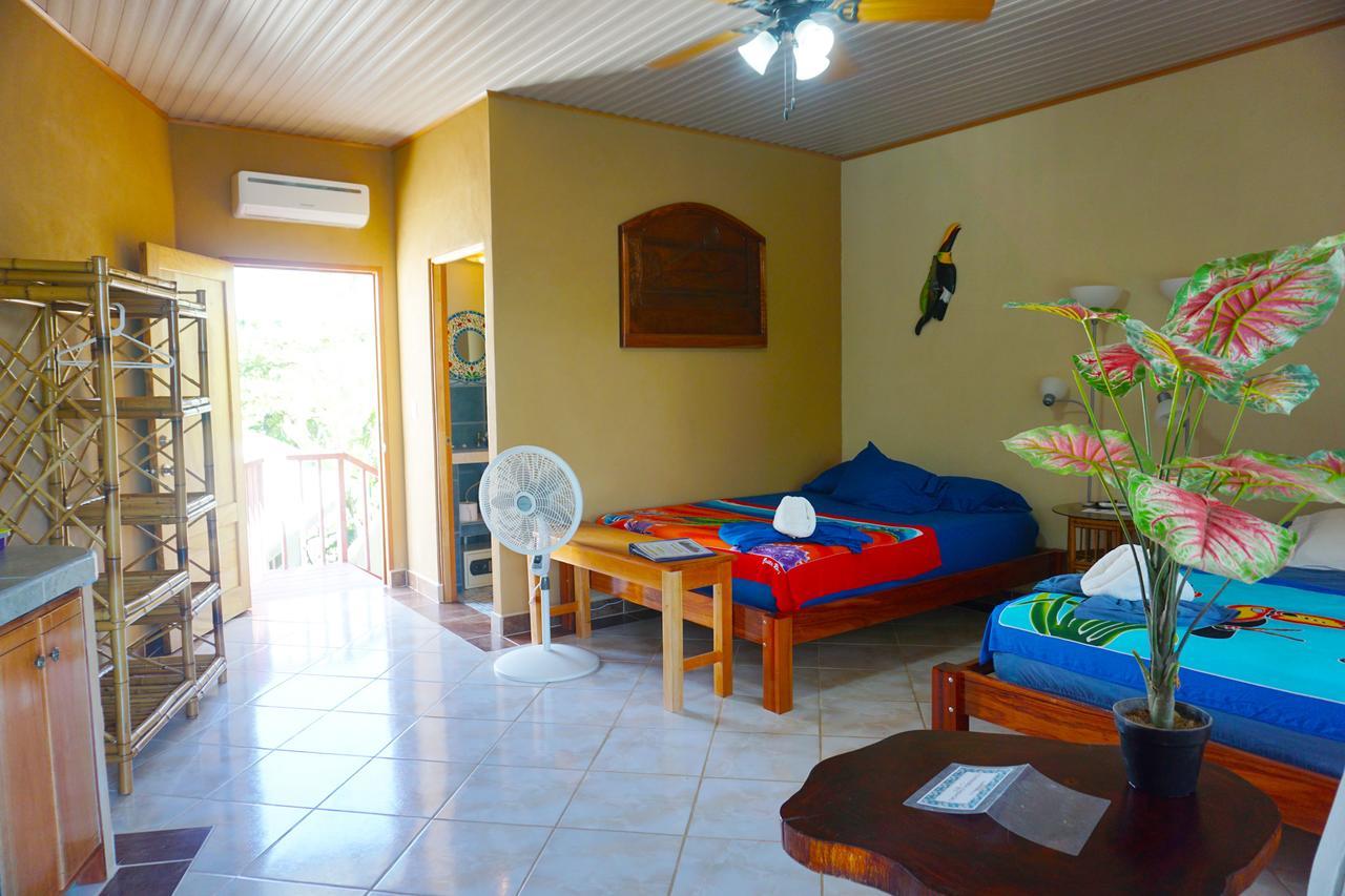 Cabinas Jimenez Puerto Jimenez Exterior photo